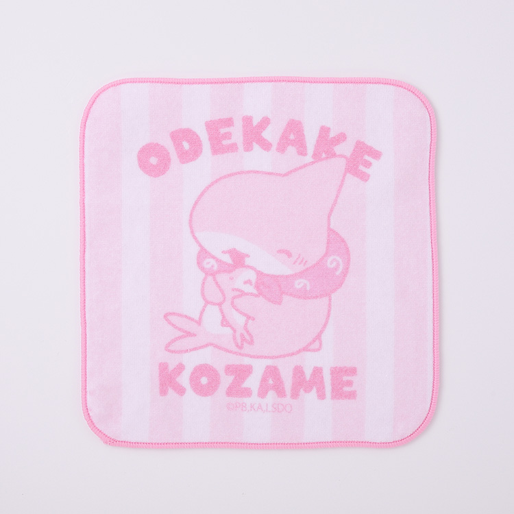 おでかけ子ザメ ハンドタオルサメちゃんだっこ