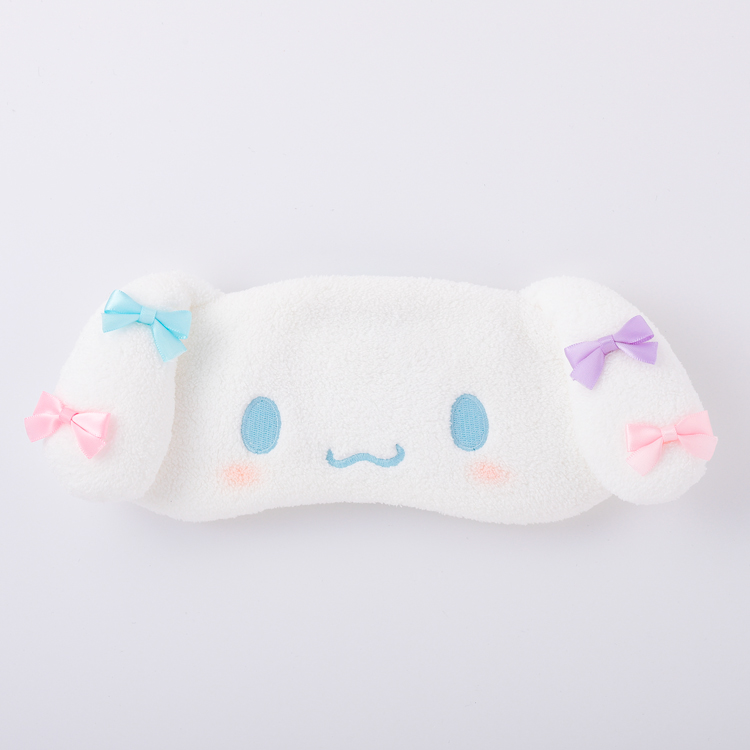 【予約販売】シナモロール もこもこダイカットアイマスク【12月上旬頃順次発送予定】