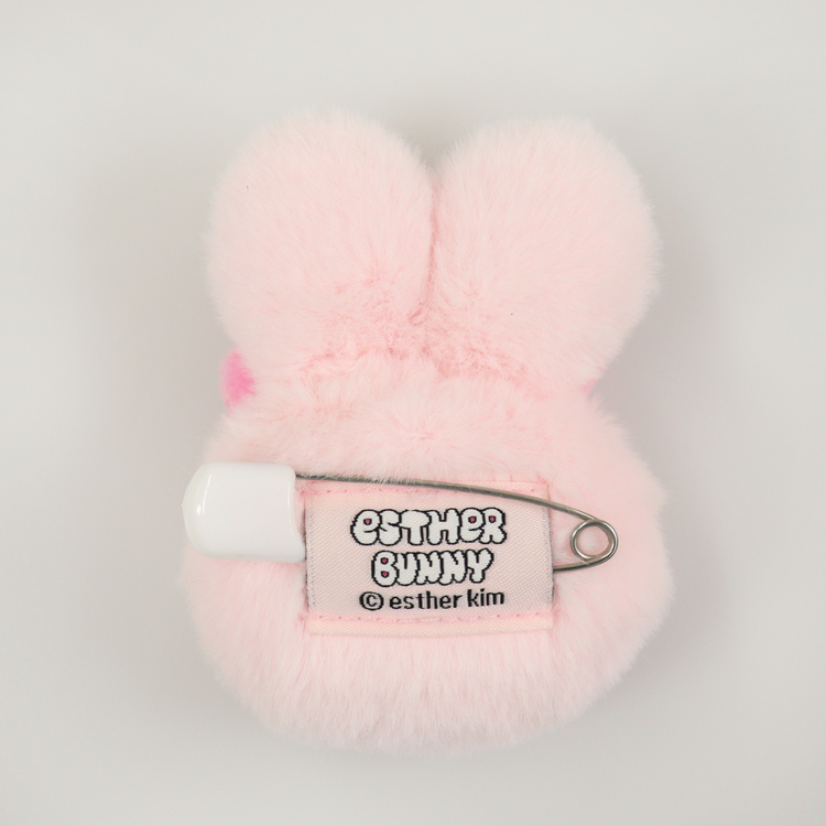 Esther Bunny ぬいぐるみバッジ｜むにゅぐるみパティオ公式サイト