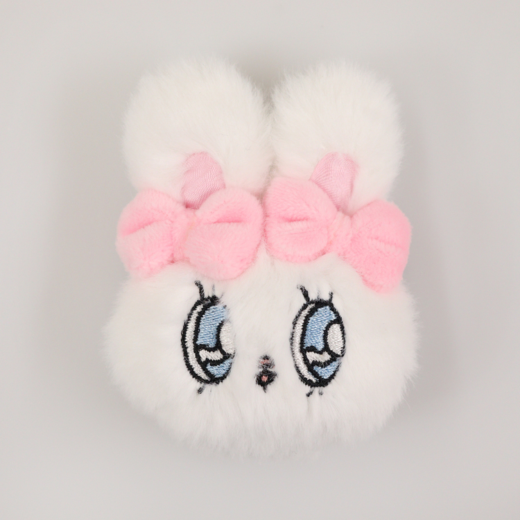 Esther Bunny ぬいぐるみバッジ｜むにゅぐるみパティオ公式サイト